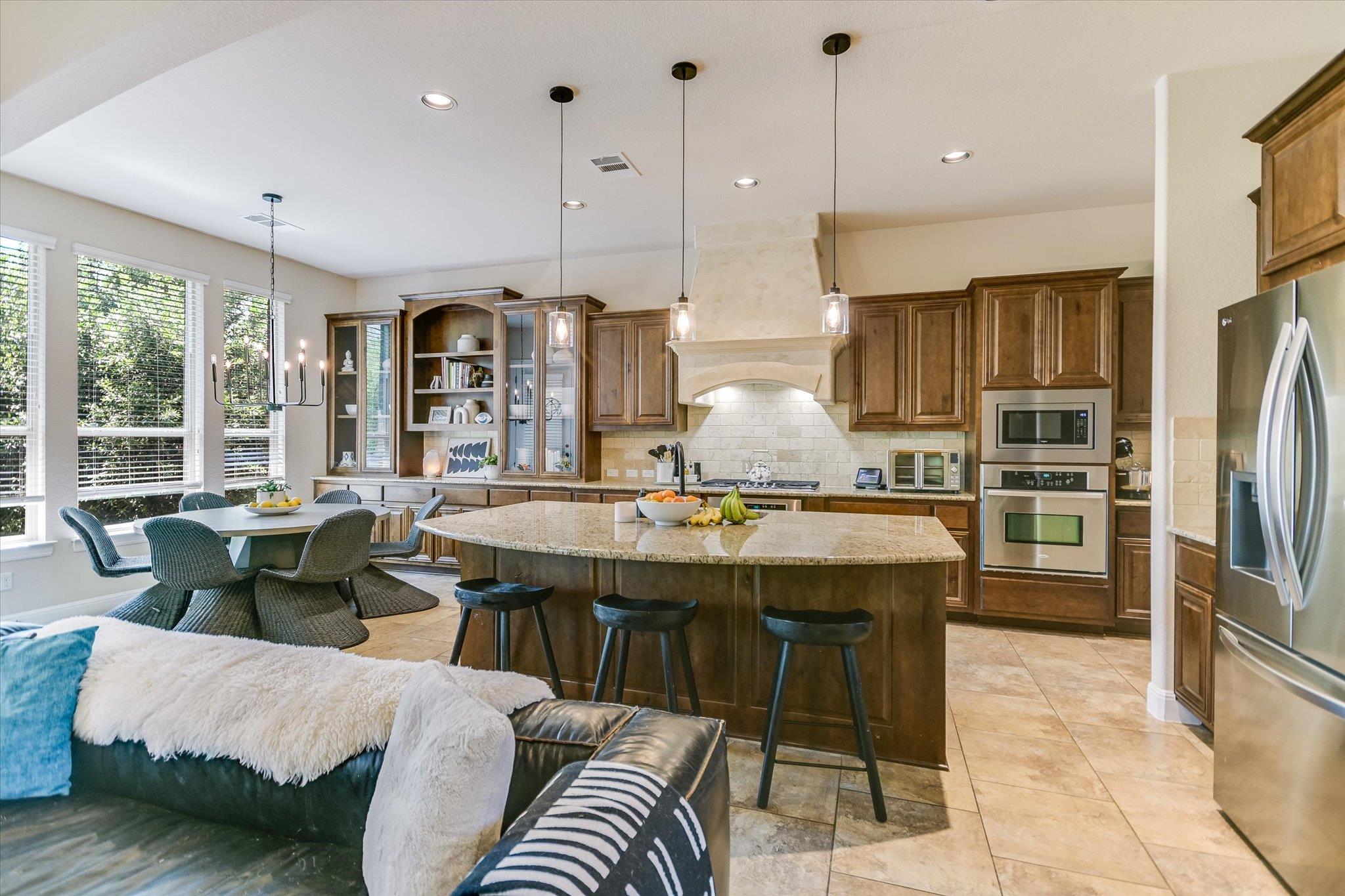 8813 Fescue Lane Austin TX 78738