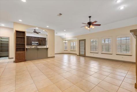 106 Spring Meadow Bastrop TX 78602