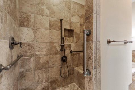 106 Spring Meadow Bastrop TX 78602