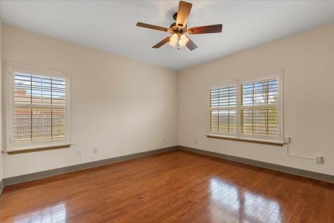 106 Spring Meadow Bastrop TX 78602