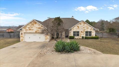 106 Spring Meadow Bastrop TX 78602