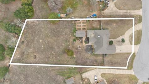 106 Spring Meadow Bastrop TX 78602