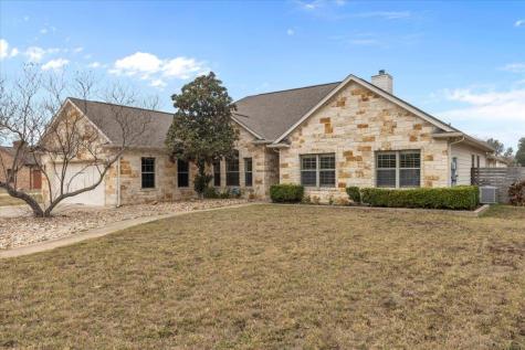 106 Spring Meadow Bastrop TX 78602