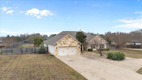 106 Spring Meadow Bastrop TX 78602