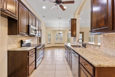 106 Spring Meadow Bastrop TX 78602
