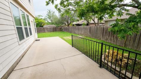 2404 Branding Iron Lane Leander TX 78641