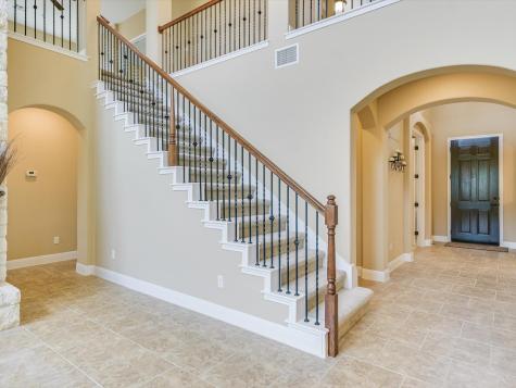 12400 Lostwood Circle Austin TX 78748