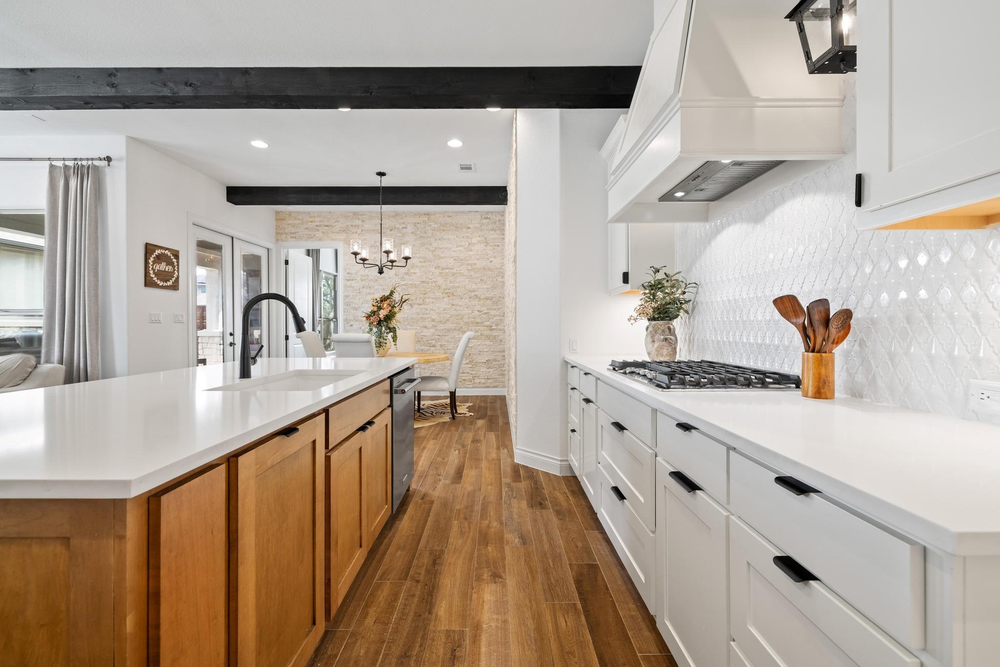 925 Indian Hawthorne Drive Georgetown TX 78628