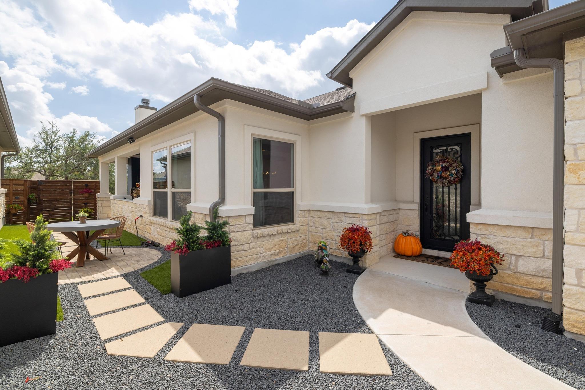 925 Indian Hawthorne Drive Georgetown TX 78628