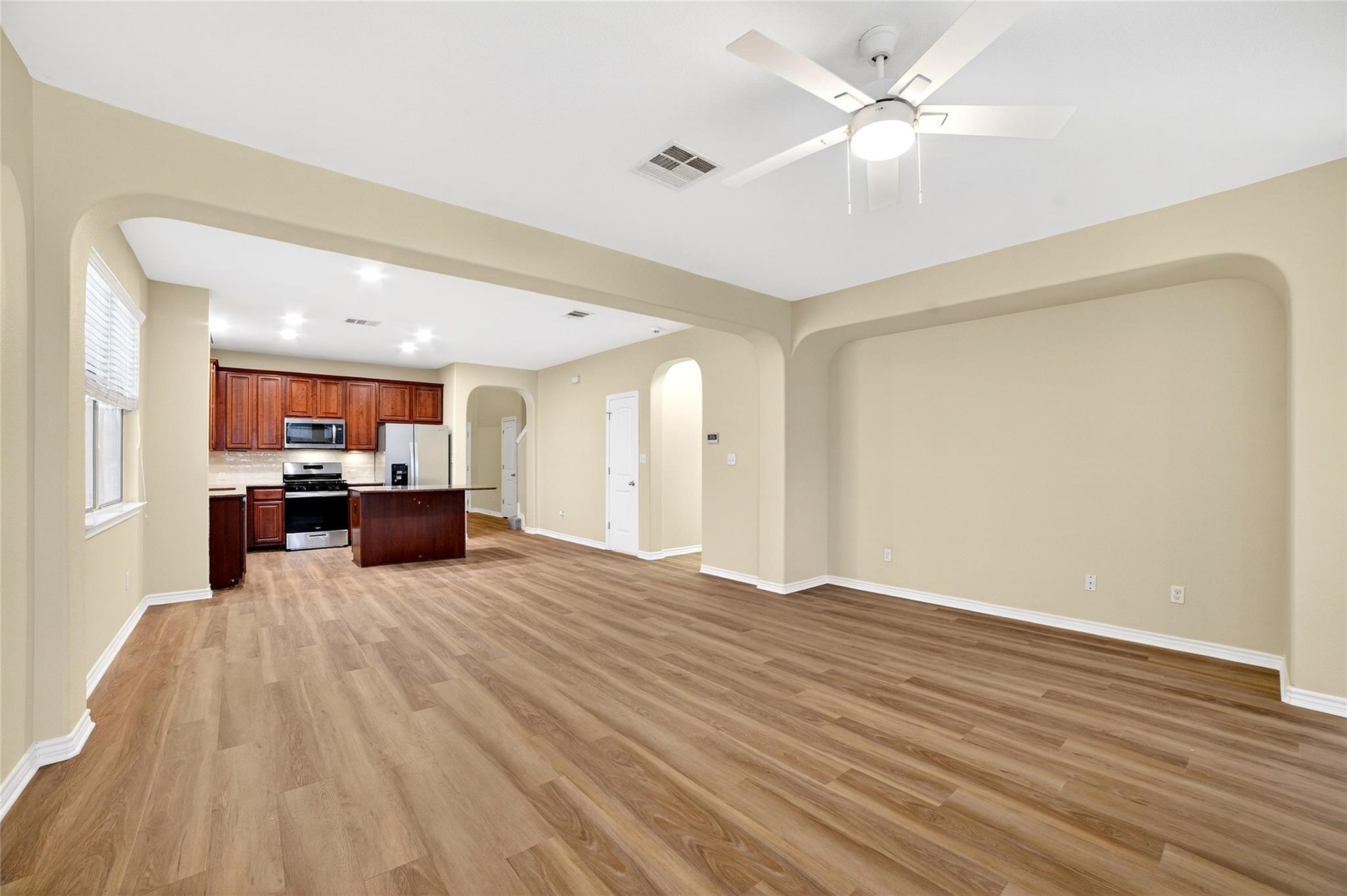 1090 Sussex Way Round Rock TX 78665