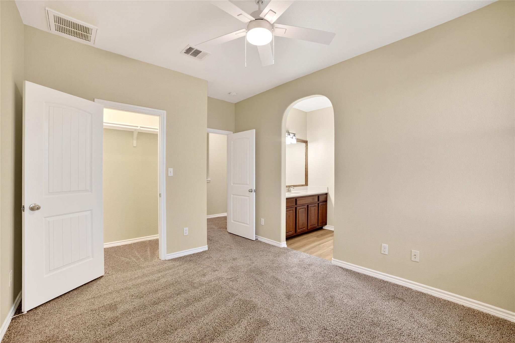 1090 Sussex Way Round Rock TX 78665