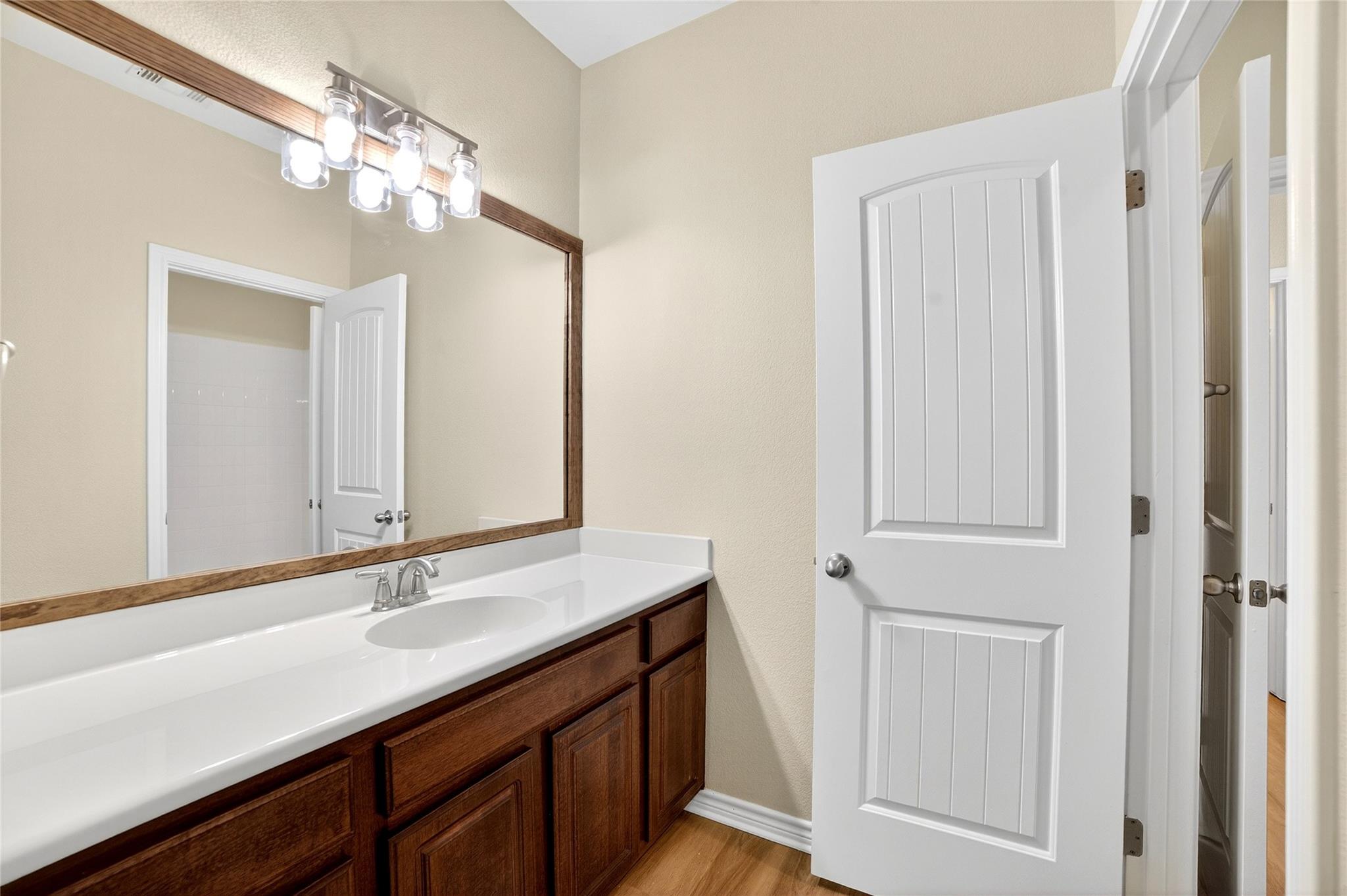 1090 Sussex Way Round Rock TX 78665