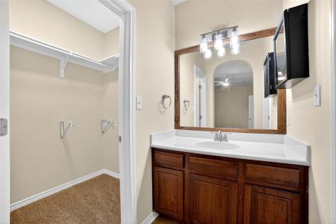 1090 Sussex Way Round Rock TX 78665