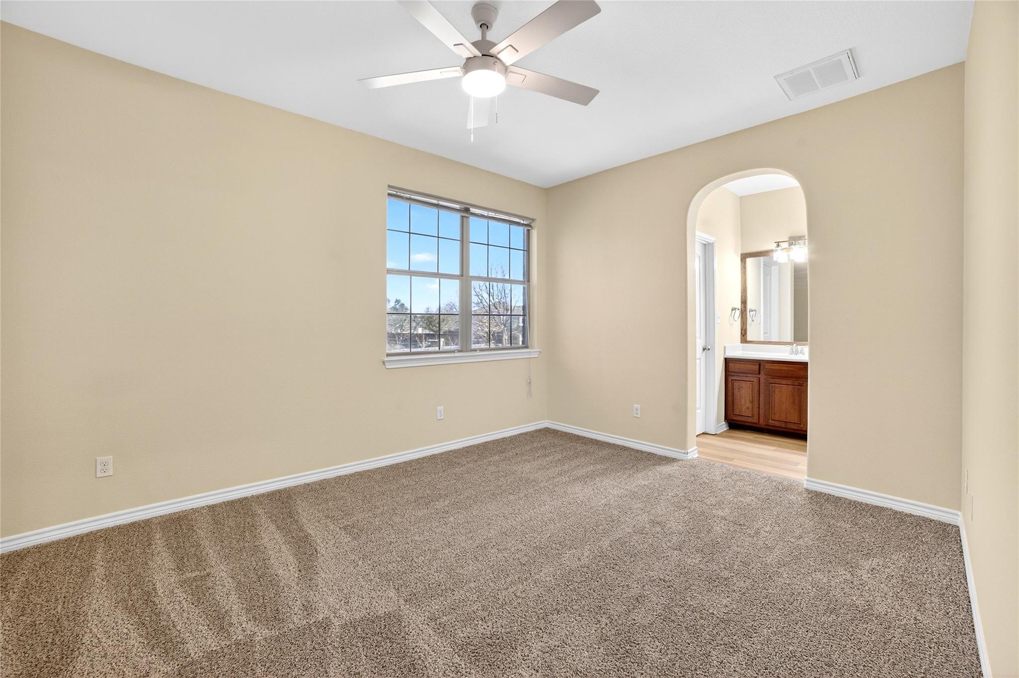 1090 Sussex Way Round Rock TX 78665