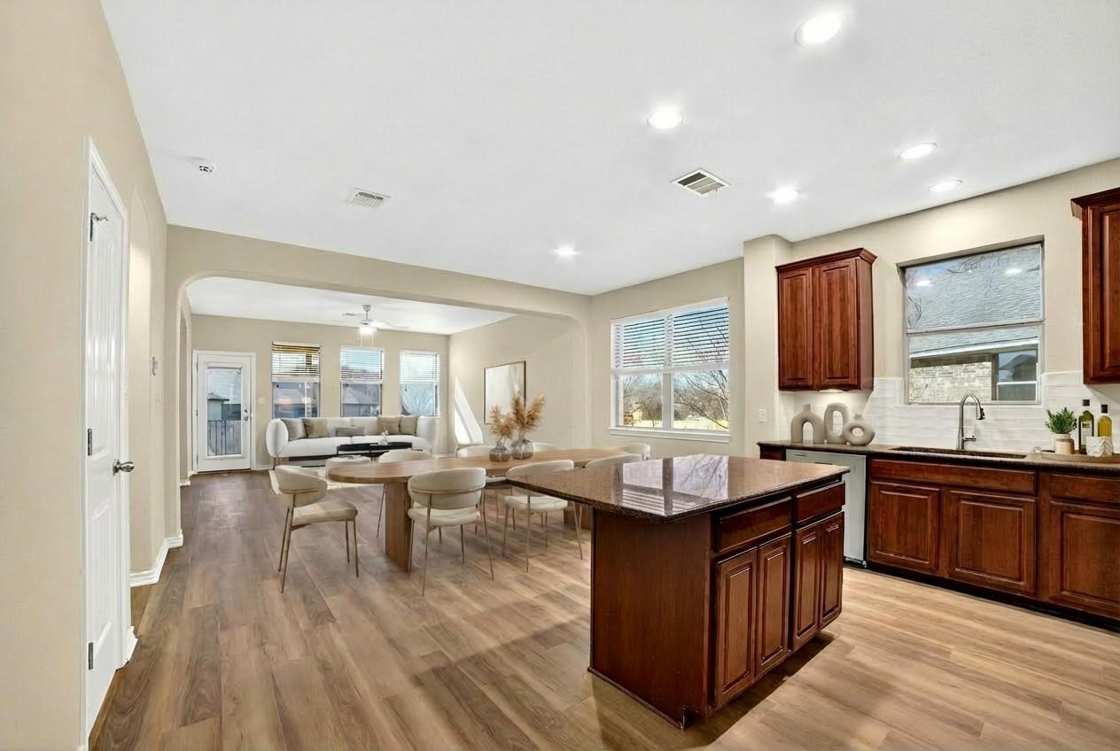 1090 Sussex Way Round Rock TX 78665