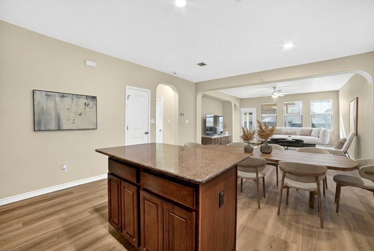 1090 Sussex Way Round Rock TX 78665