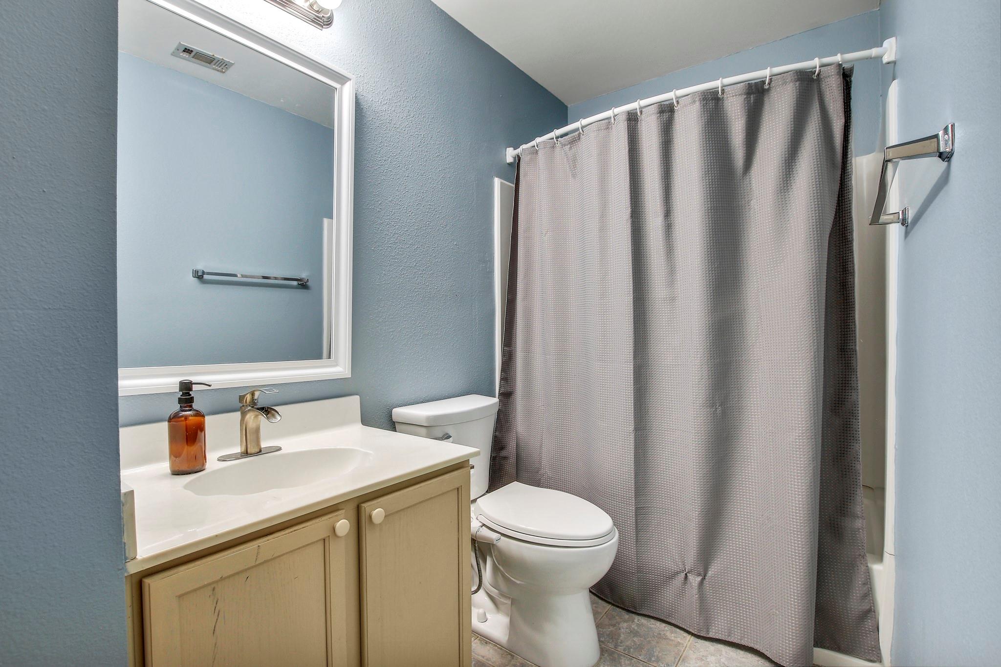 1317 Bradbury Lane Austin TX 78753