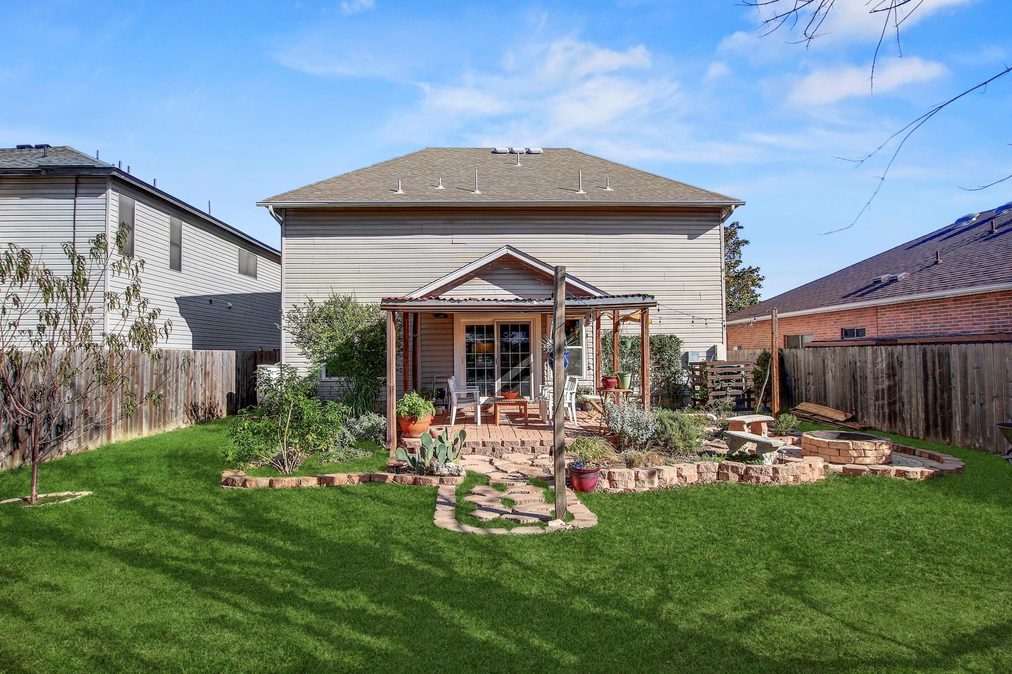 1317 Bradbury Lane Austin TX 78753