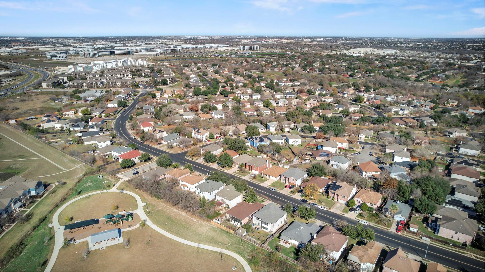 1317 Bradbury Lane Austin TX 78753