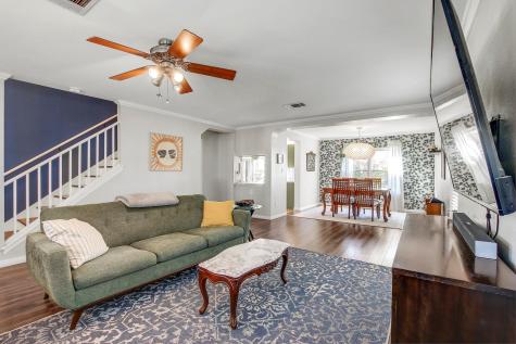 1317 Bradbury Lane Austin TX 78753
