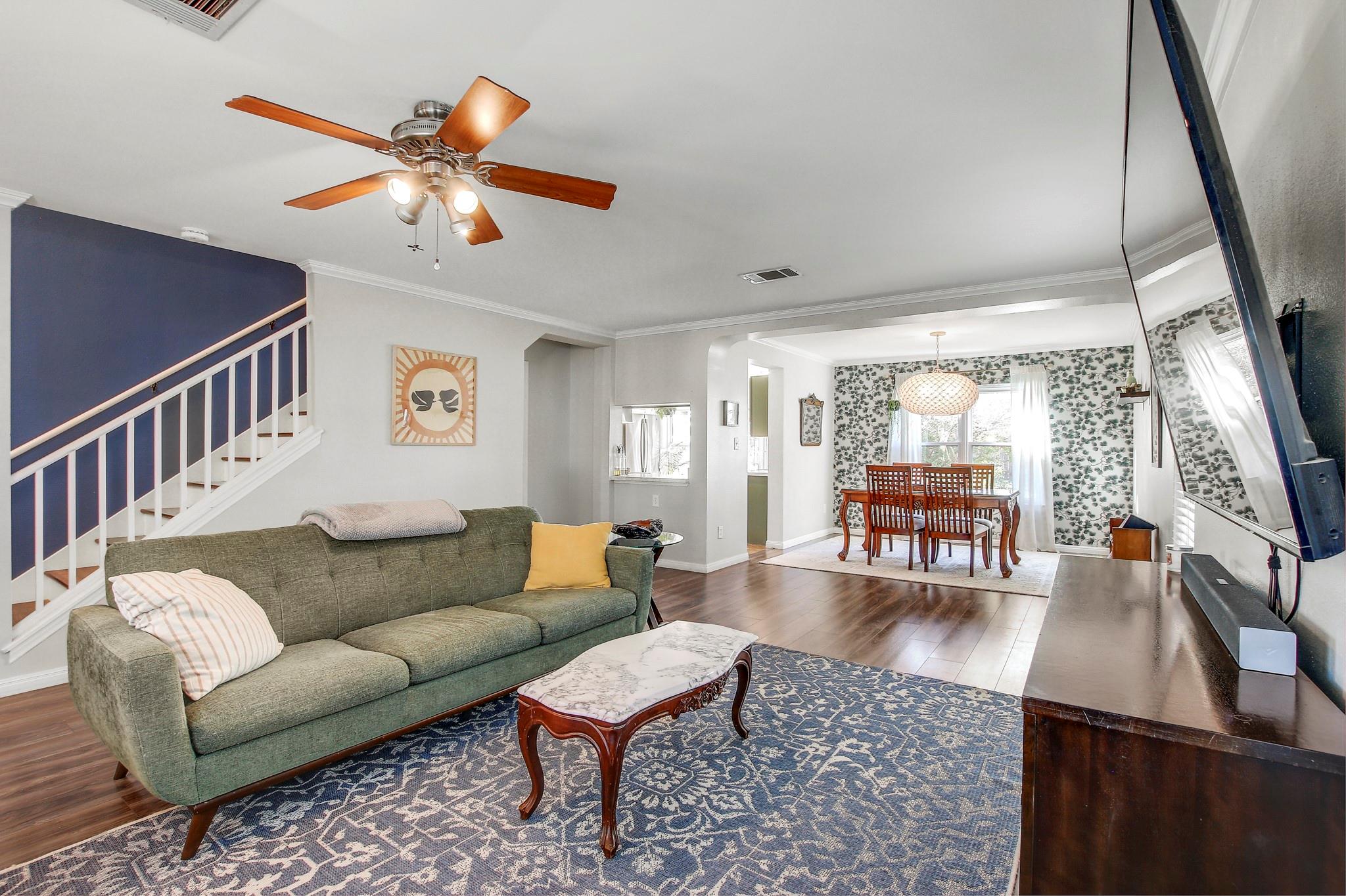 1317 Bradbury Lane Austin TX 78753