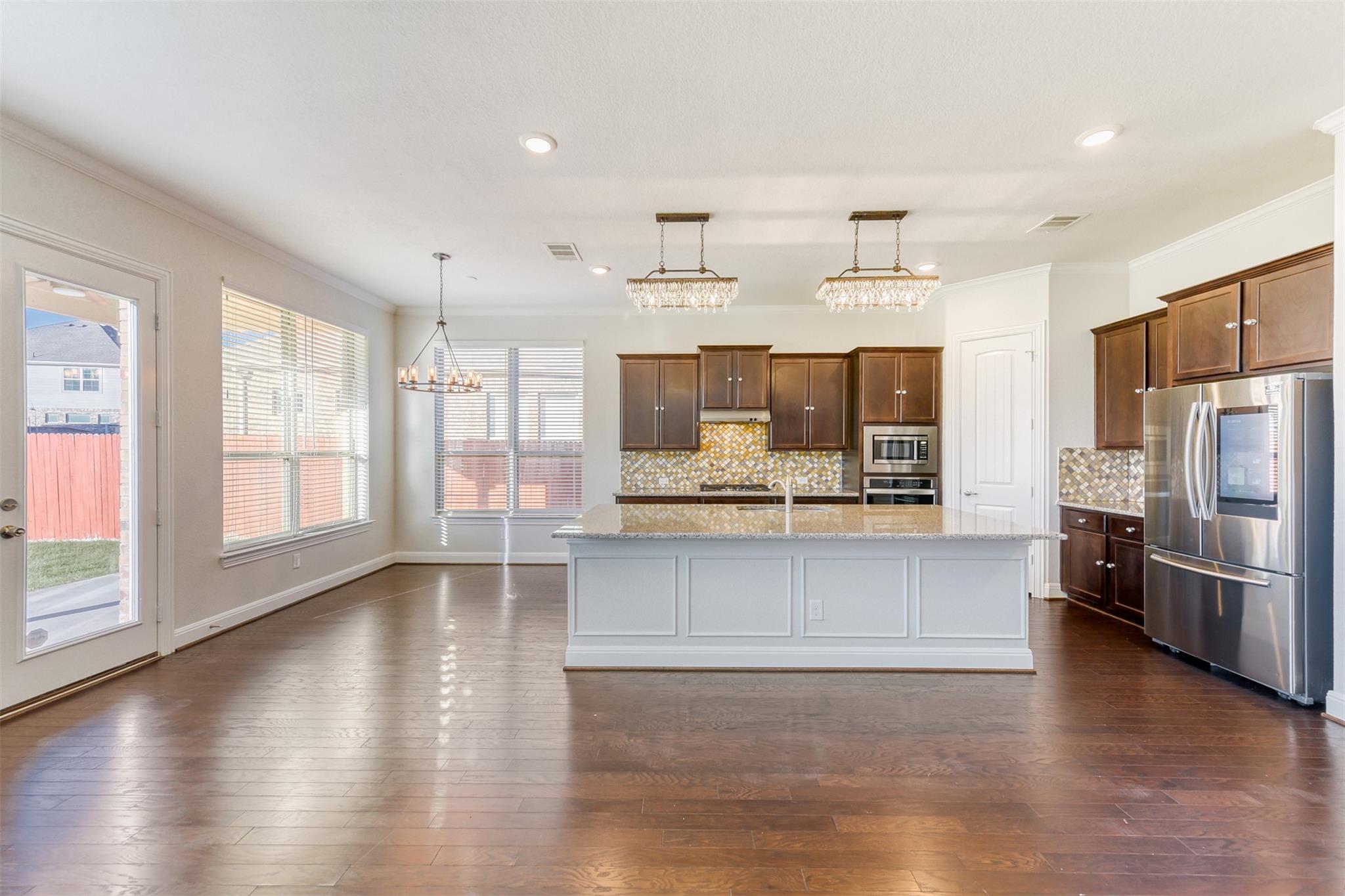 20528 Woodvine Avenue Pflugerville TX 78660