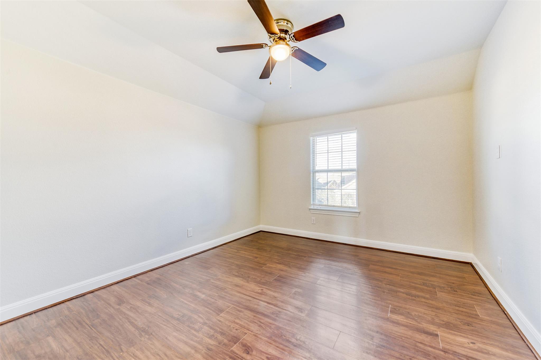 20528 Woodvine Avenue Pflugerville TX 78660