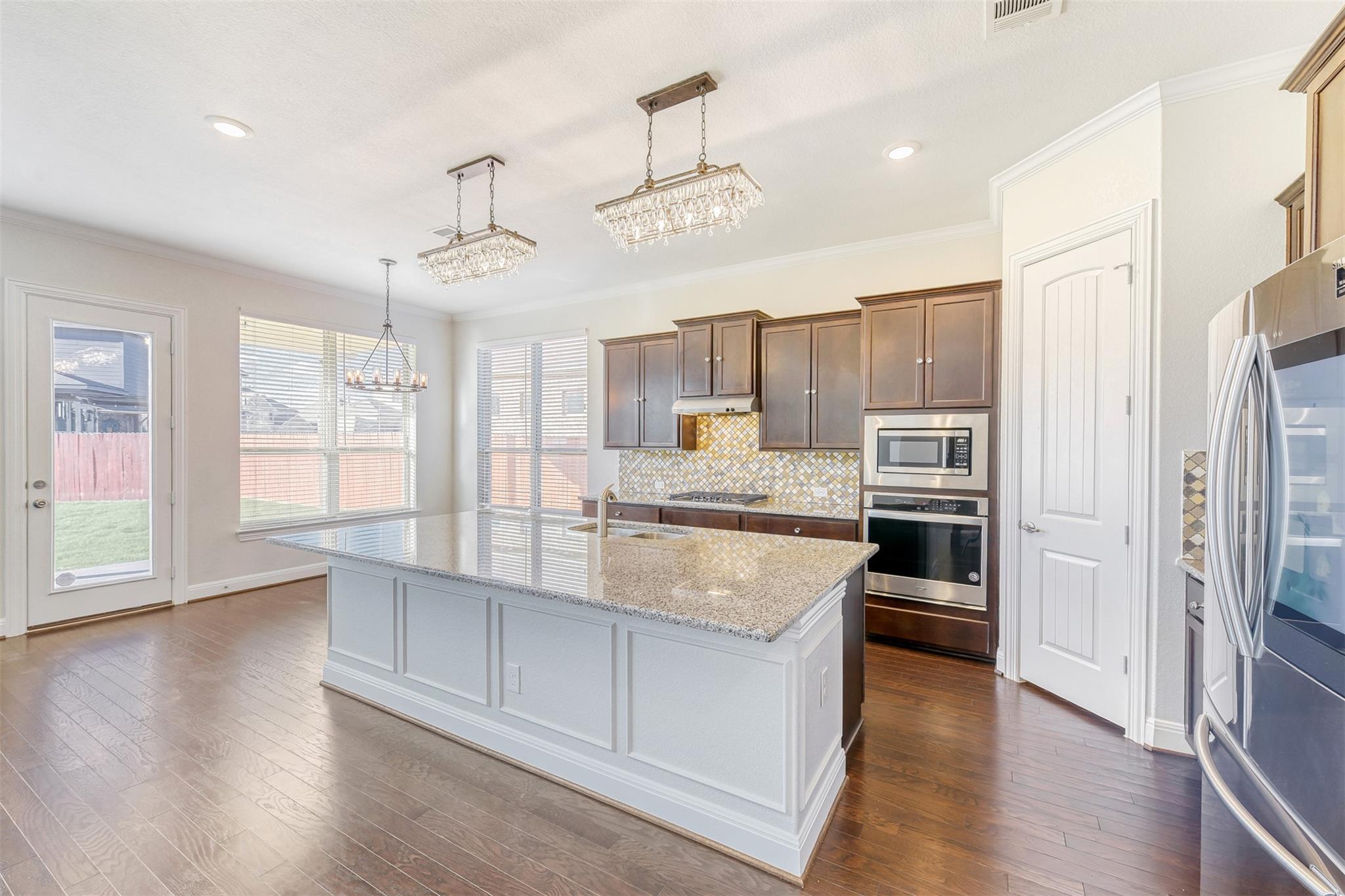 20528 Woodvine Avenue Pflugerville TX 78660