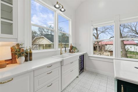 300 Estelle Rice Drive Moody TX 76557