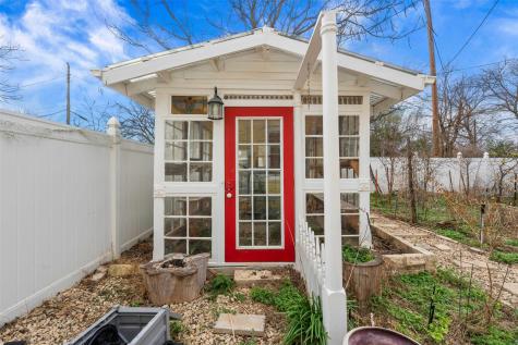300 Estelle Rice Drive Moody TX 76557