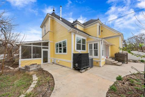 300 Estelle Rice Drive Moody TX 76557