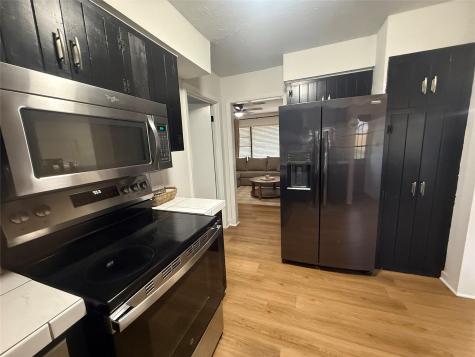 1404 Alcoa Avenue Rockdale TX 76567