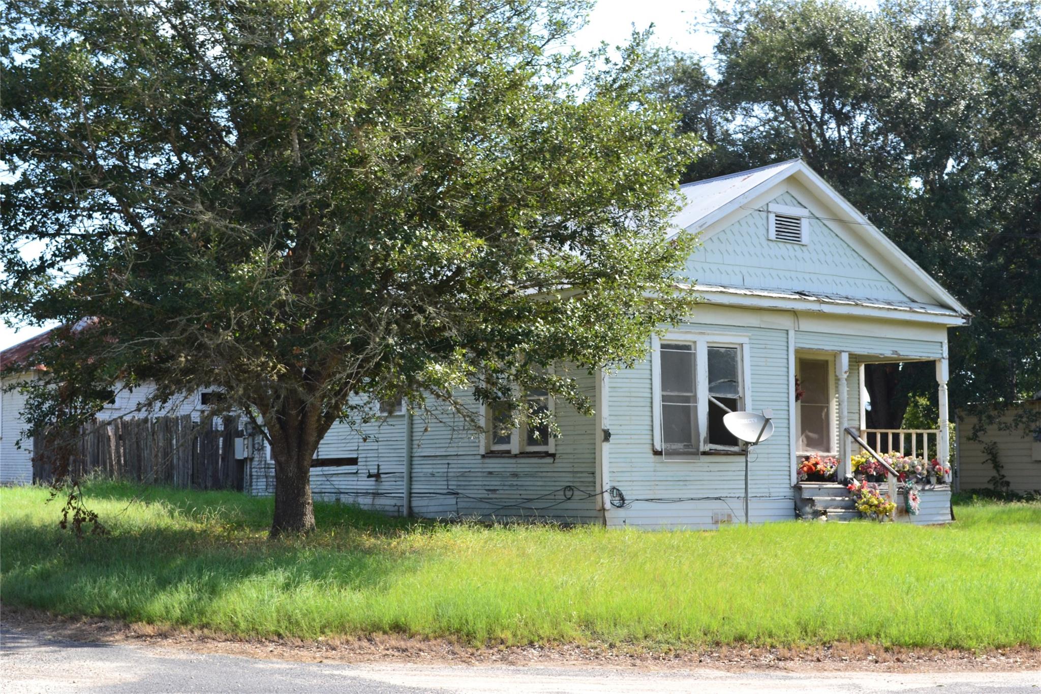 1053 Eilers Street Schulenburg TX 78956
