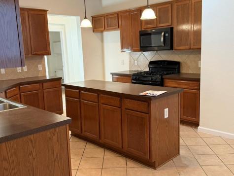 4328 Hidden Park Drive Pflugerville TX 78660