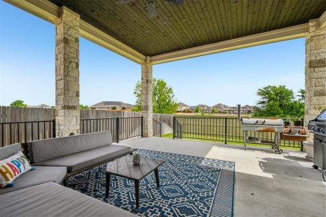 208 Great Lawn Bend Liberty Hill TX 78642