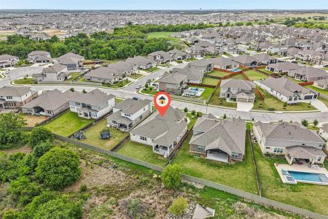 208 Great Lawn Bend Liberty Hill TX 78642
