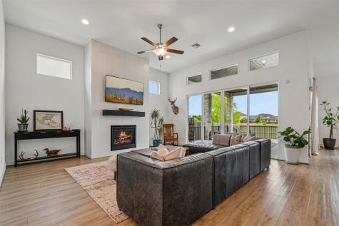 208 Great Lawn Bend Liberty Hill TX 78642