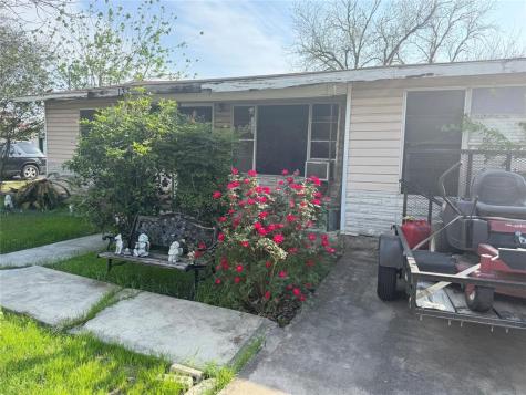 137 N Kowald Lane New Braunfels TX 78130