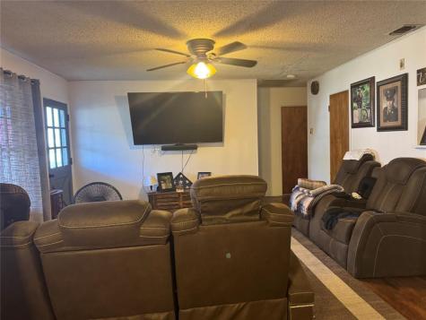 137 N Kowald Lane New Braunfels TX 78130