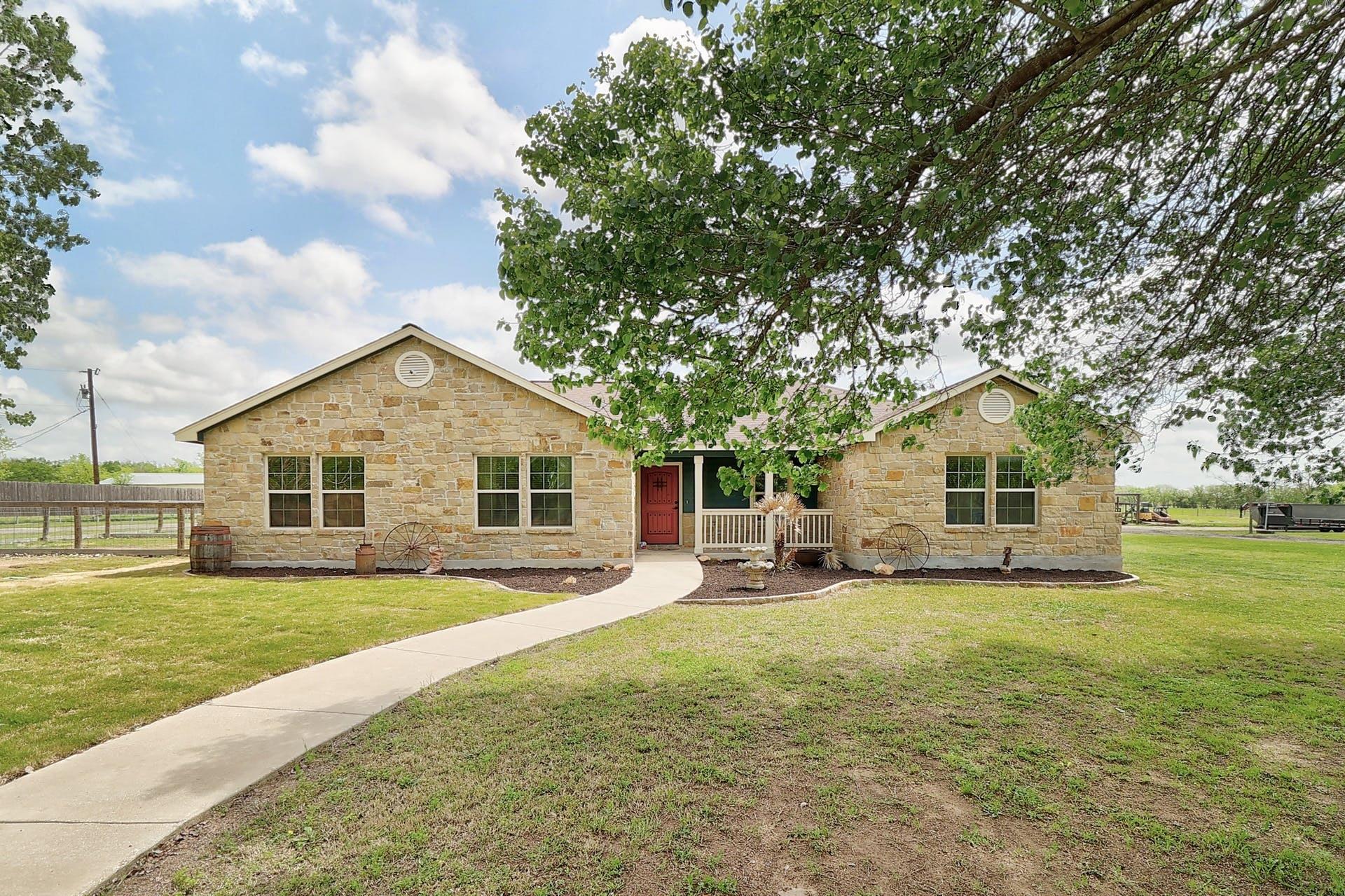 20217 Engelmann Lane Manor TX 78653