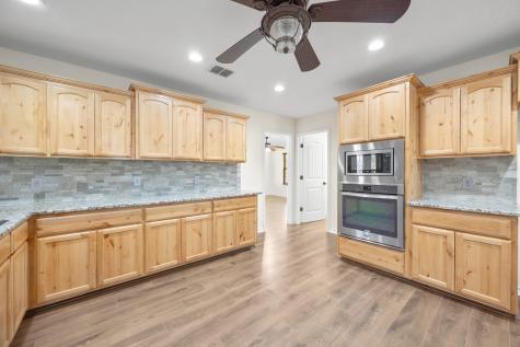 20217 Engelmann Lane Manor TX 78653