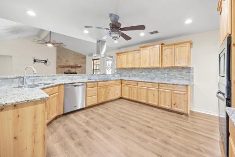 20217 Engelmann Lane Manor TX 78653