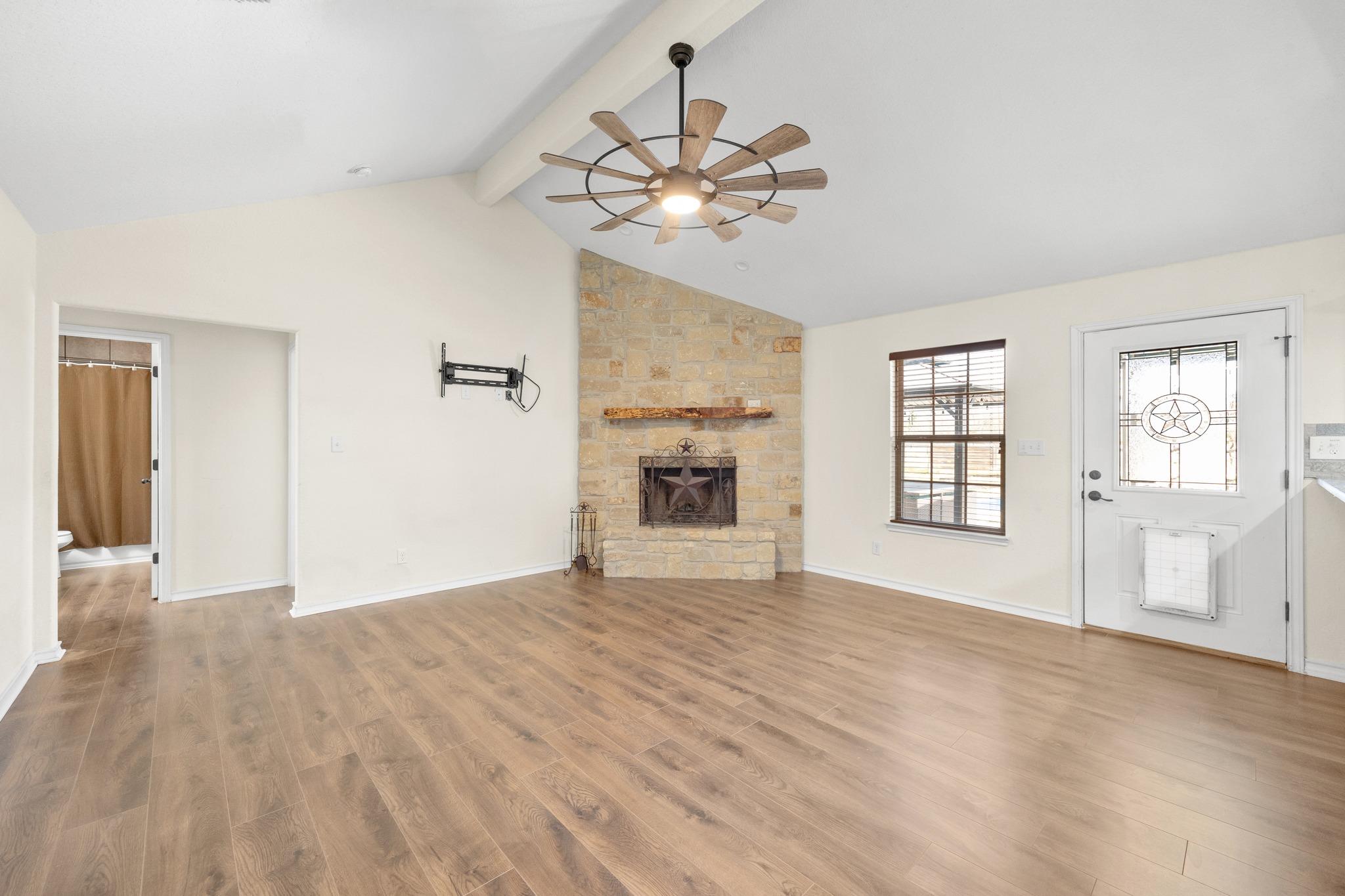 20217 Engelmann Lane Manor TX 78653
