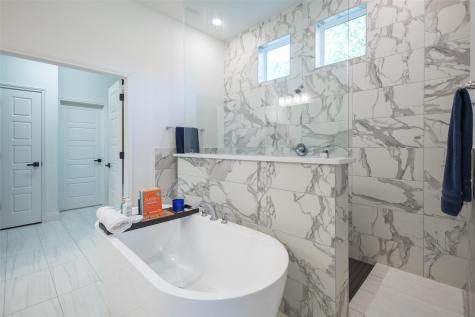 121 Black Talon Lane Cedar Creek TX 78612