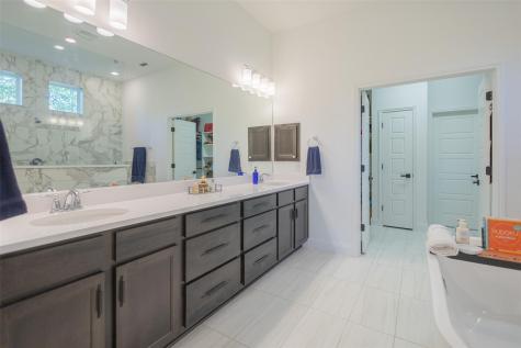 121 Black Talon Lane Cedar Creek TX 78612