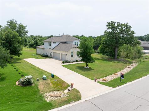 121 Black Talon Lane Cedar Creek TX 78612