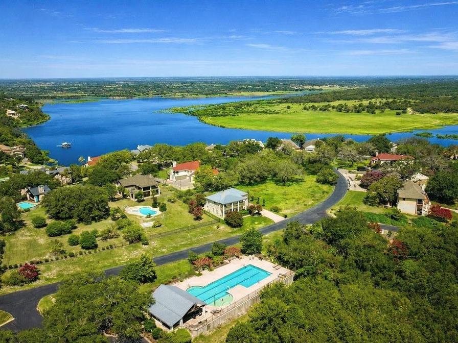 300 Wesley Ridge Drive Spicewood TX 78669
