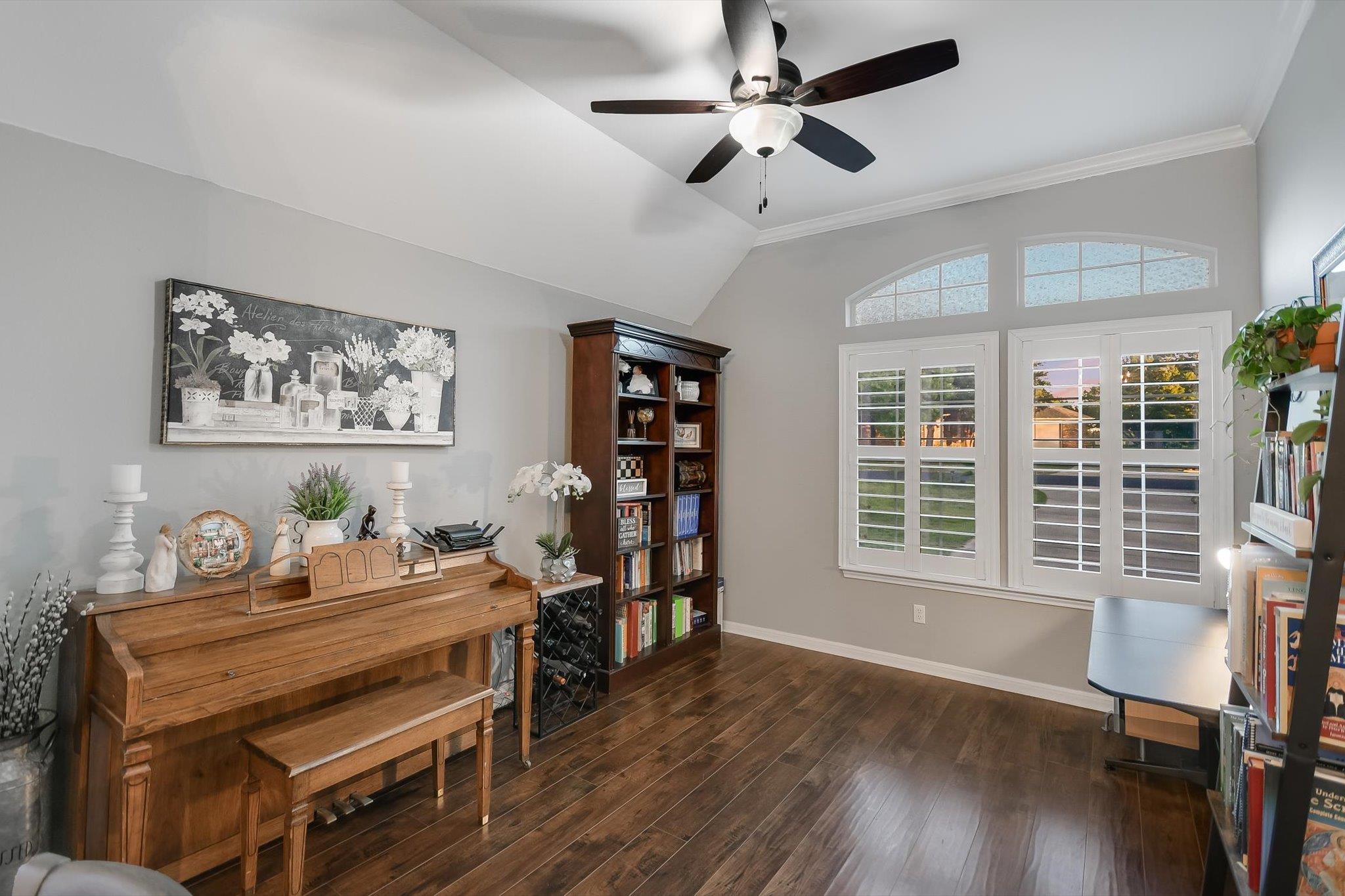 300 Wesley Ridge Drive Spicewood TX 78669