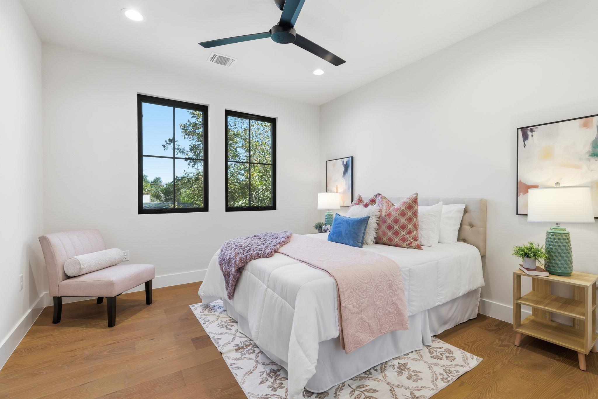 2803 Oak Park Drive Austin TX 78704