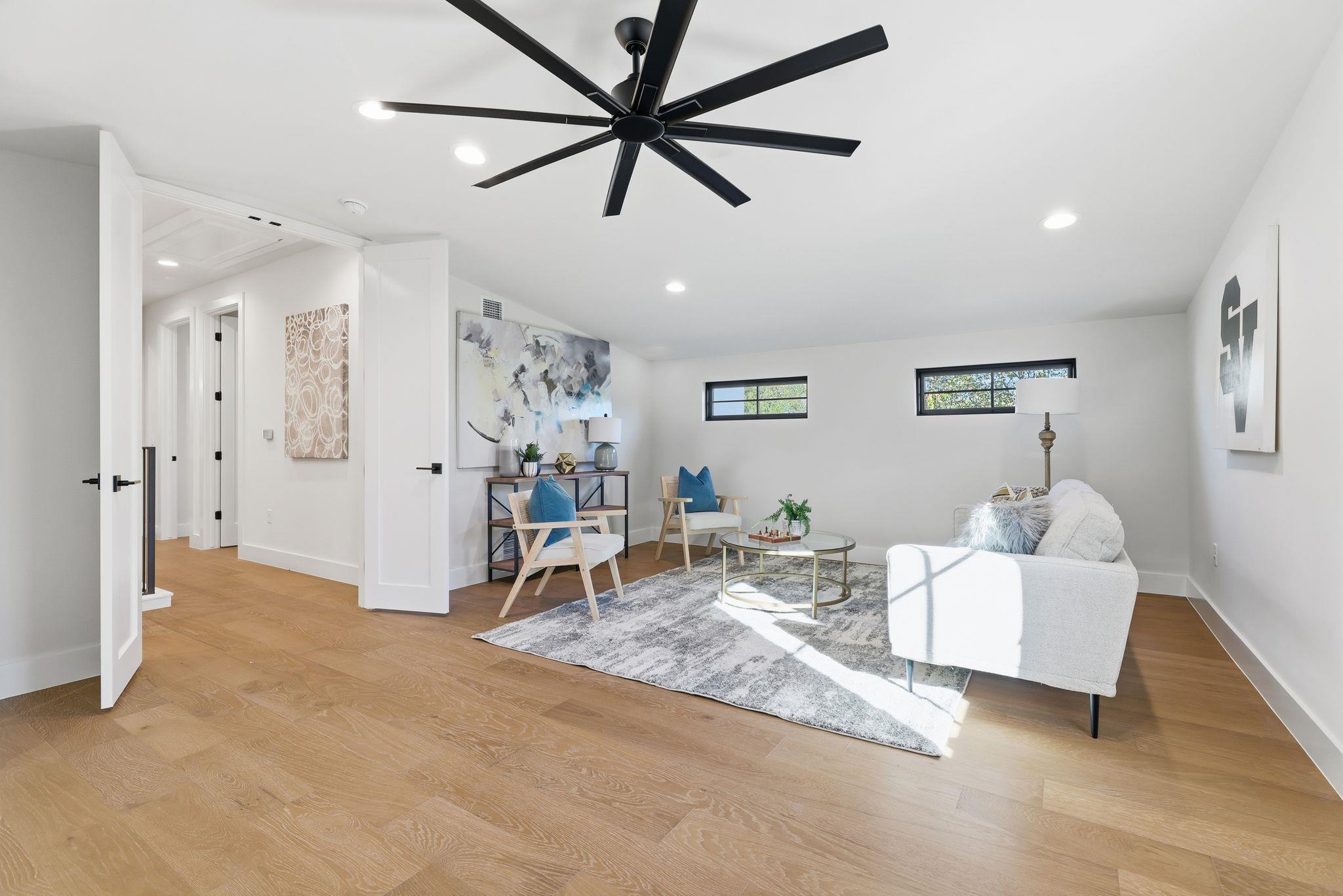 2803 Oak Park Drive Austin TX 78704